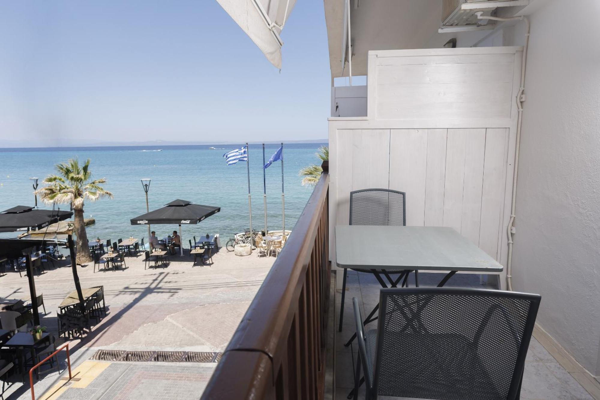 Apartamento Eleni'S Sea View Adults Only Pefkochori Exterior foto